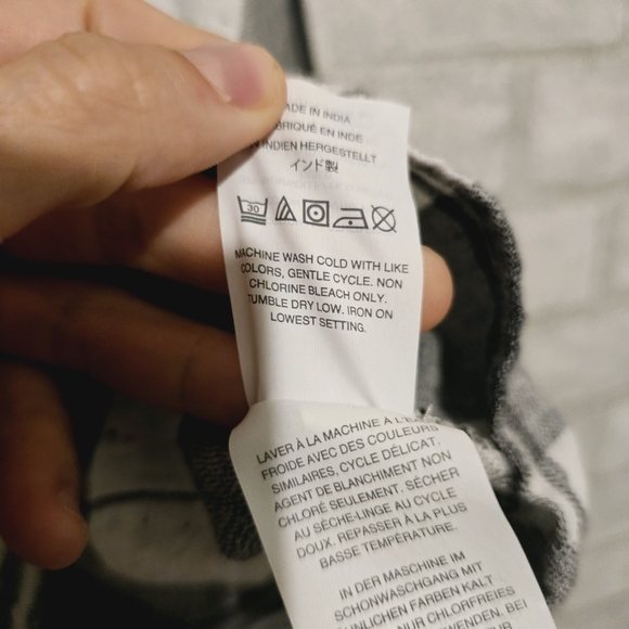 Madewell Plaid Button Down - Picture 8 of 8